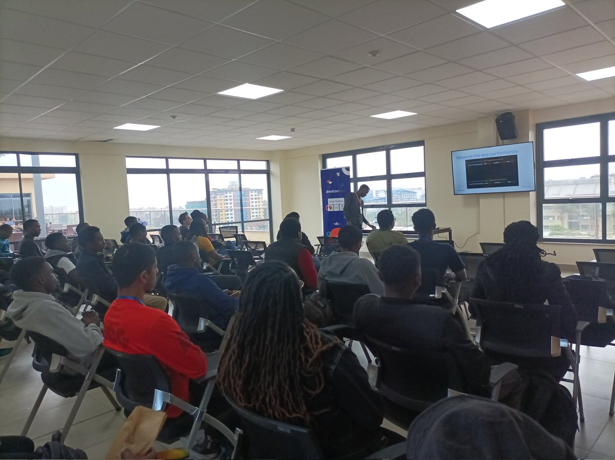 droidconke's tweet photo. #dcke22 is happening 🥳!

Take advantage of baseline profile to improve your app performance by @eric_ampire at Mekatili.

@ExperienceUSIU 
#AndroidDev https://t.co/B6iidPGmsZ