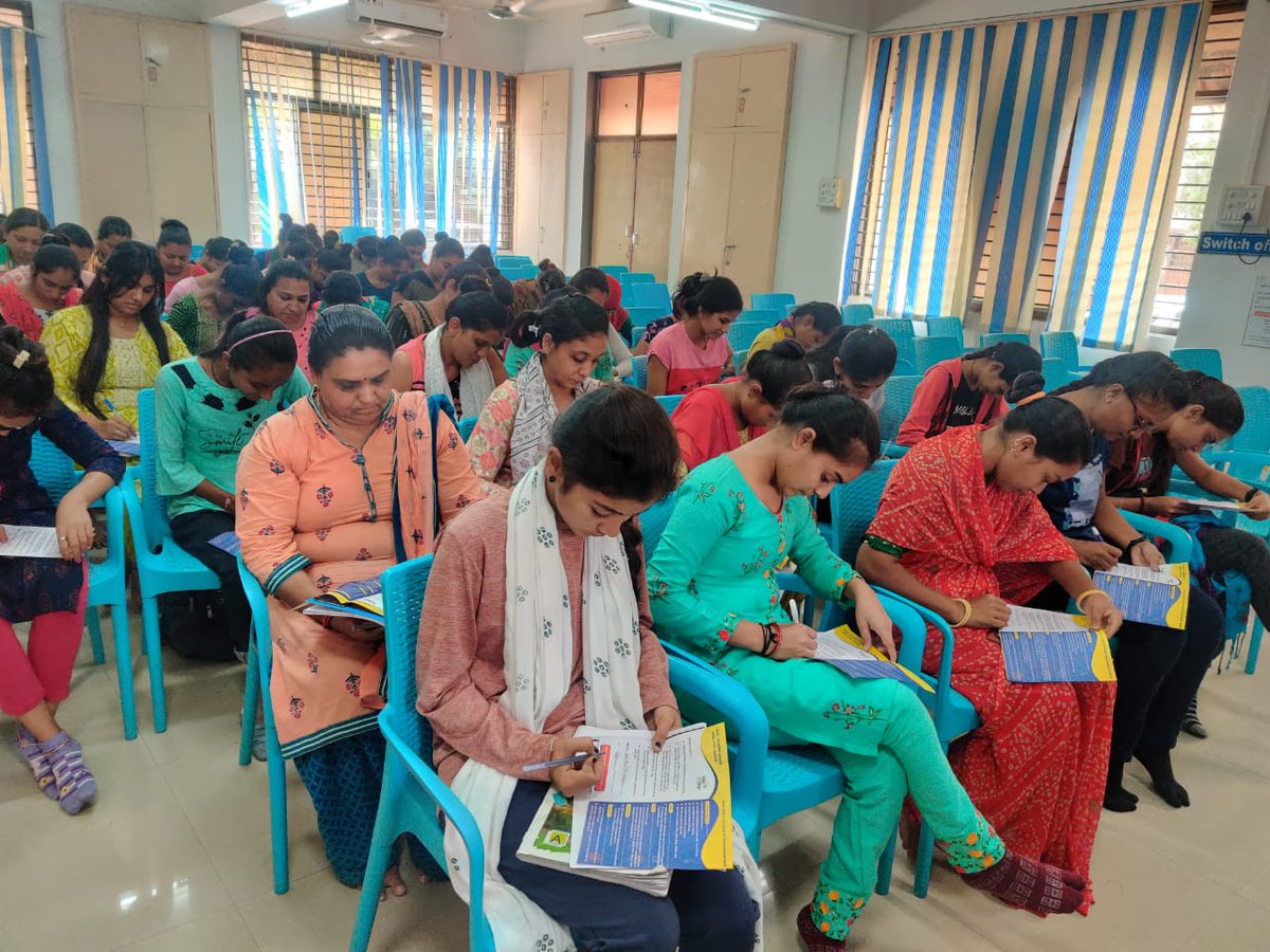 ItiMahila's tweet photo. #FestivalOfDemocracy

#GujaratElections2022

#AVSAR

#NoVoterToBeLeftBehind

#CEOGujarat

#Directorate of employment and training #ITI https://t.co/KbEEzvOlEe