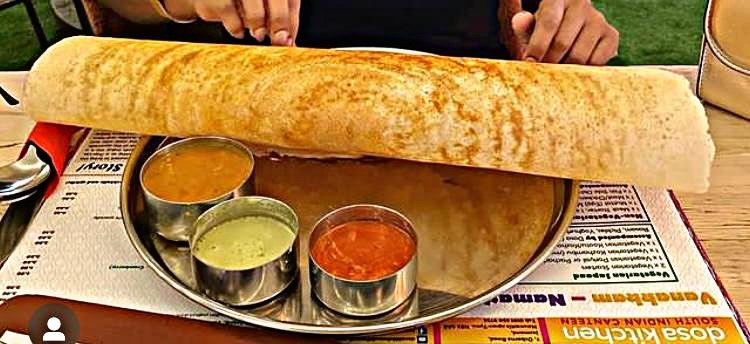 DosaKitchenUK's tweet photo. We believe in making your food the way you want it. That's why we offer our #OnionDosa with sautéed spicy onions lining the inside.

Book your tables now:
* Visit https://t.co/2aAJPnYD3E
* Dial 0190 2509725
* Message on Facebook.

#dosakitchen #dosakitchenuk #dosa #food #foodie https://t.co/9NwqtbMt9V