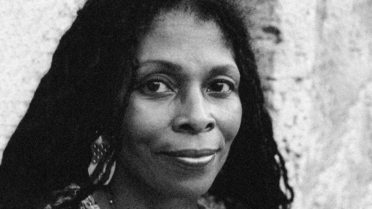CommunityMvt's tweet photo. “We’re taught at such an early age to be against the communists, yet most of us don’t have the faintest idea what communism is. Only a fool lets somebody else tell him who his enemy is.” -Assata Shakur https://t.co/RKuzqXHeDn