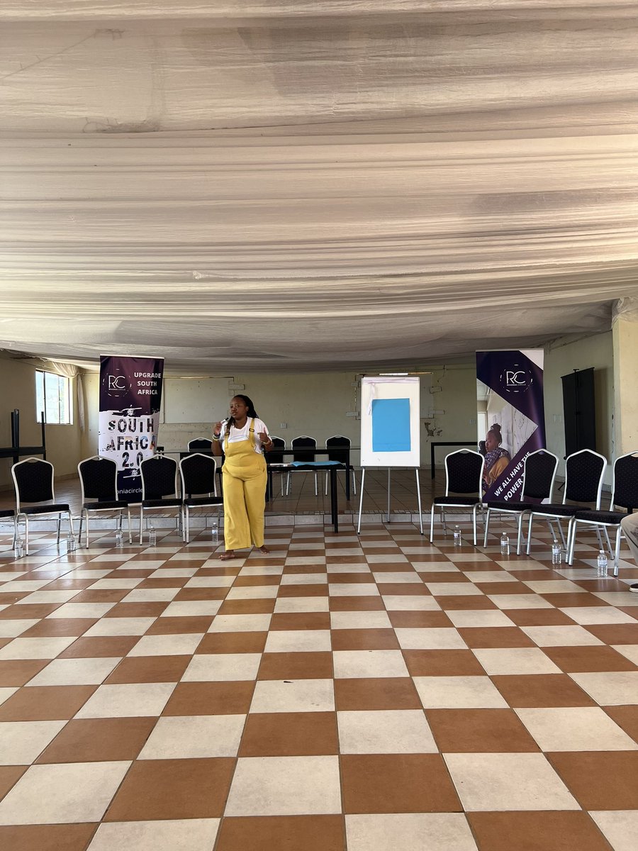 rivonia_circle's tweet photo. [DEMOCRACY BUILDER-KWAMHLANGA] 

Today is #ActionCircle day in KwaMhlanga. With a group of entrepreneurs, we are discussing democracy , governance, politics and creating community driven solutions towards #SouthAfrica2Point0

Entrepreneurs are ready to exercise their #PowerToAct https://t.co/R9GGD6mWNH