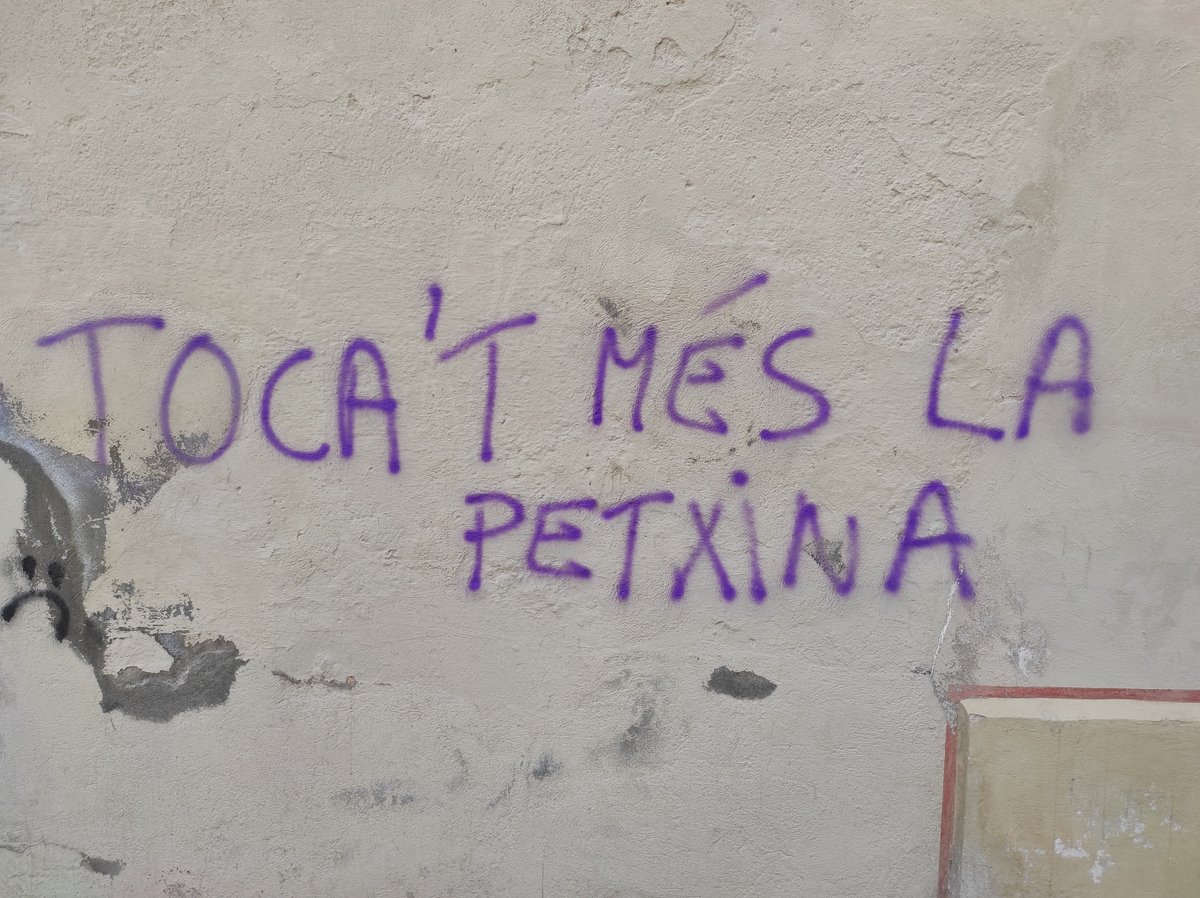 optimotcat's tweet photo. Posem remei al greuge comparatiu! Ajudeu-nos a trobar més expressions per parlar de les autocures de la petxina 🦪💦

Comencem nosaltres: 'fer ditet', 'fer fru-fru', 'fer ralet-ralet', 'fer xup-xup', 'jugar al parxís', 'llustrar la perleta'...

Què més? 🔥 #OptimotPicant https://t.co/mlLHPcwoLg