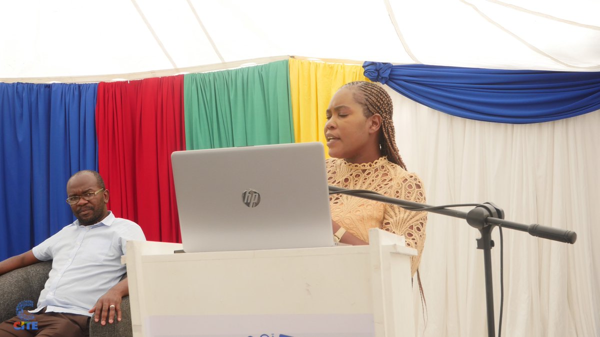 citezw's tweet photo. Future of Journalism Education in Southern Africa Conference in pictures.
#Asakhe
#JournalismEducation
#JournalismExcellence
#MediaViabilty
#FutureJournalism
@NamMediaTrust @misamalawi @nqabamatshazi @bbmhlanga @sanesibanda @ndwandweb https://t.co/DdiBgCTMWD