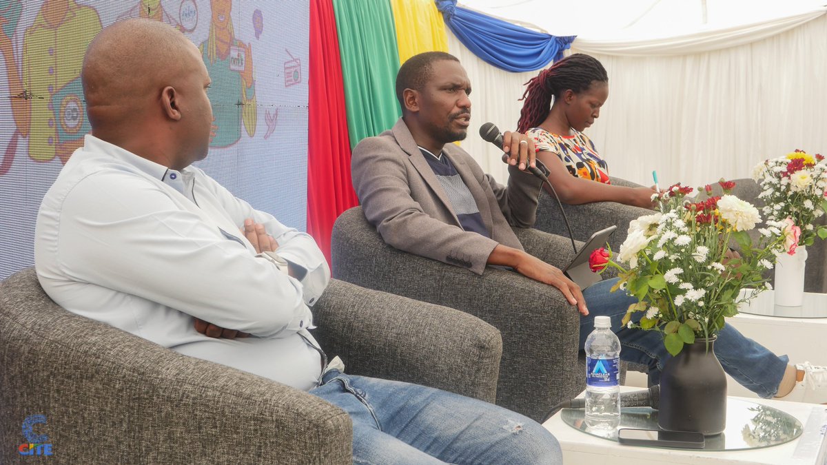citezw's tweet photo. Future of Journalism Education in Southern Africa Conference in pictures.
#Asakhe
#JournalismEducation
#JournalismExcellence
#MediaViabilty
#FutureJournalism
@NamMediaTrust @misamalawi @nqabamatshazi @bbmhlanga @sanesibanda @ndwandweb https://t.co/DdiBgCTMWD