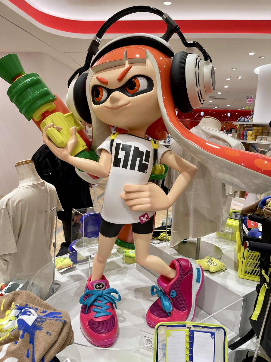VitaminH_spla's tweet photo. 任天堂大阪行ってきた！ #ニンテンドーオオサカ  #ニンテンドー大阪 https://t.co/7ZflL24yhG