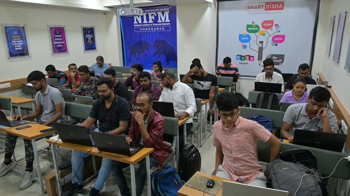 smart_disha's tweet photo. Briefing Time For Next #WeeklyliveStockTradingContest 22
For Training Refer https://t.co/FdDytCy9OU
Training : 92652 82922 / 70436 90580 For Algo : 63587 47780 / 85116 17780
Act opening on IIFL (Rs 5 Per lot ) https://t.co/yvcnOk02xG
#NIFM #NIFMAhmedabad #SmartDisha #Algo https://t.co/X2Fp14aevq
