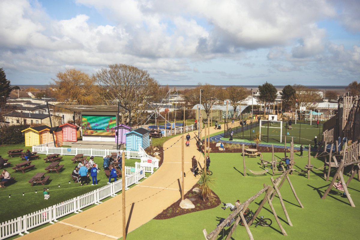 Medlock is again flexing its refurbishment muscles for Haven to create a new Marina Bar &amp; Stage venue at their Thorpe Park site in Lincolnshire. Handover is pencilled in for May 2023. medlockfrb.com/news/a-new-bar…

#WeAreMedlock