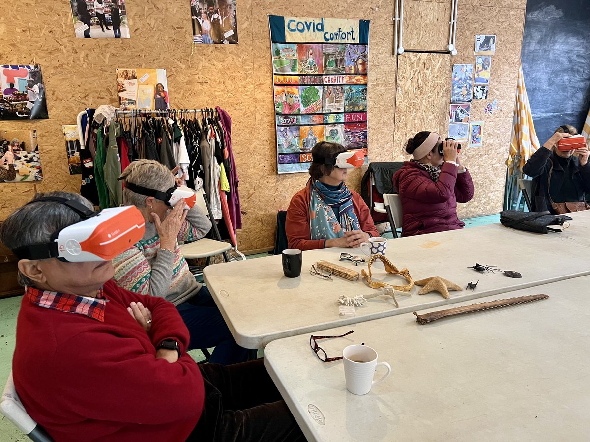 GOALDStirPlym's tweet photo. 😍 #ThrowbackThursday to last week when #GOALD participants from @nudgecommunity & @HLcornwall tried out the @OceanCTrust's #OceansForAll virtual reality. The main event was a #VR dive which had taken place @NMAPlymouth.
#nudge #aquarium #hearingloss #plymouth @HealthyAgeingUK https://t.co/GjMtaOH9Qi