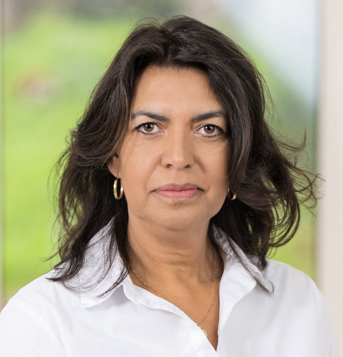 'De tijd is rijp om de meerwaarde van de informele zorg te erkennen en te waarderen. Kijk alleen al naar het personeelsgebrek, de wachttijden en een steeds duurder wordende gezondheidszorg' Lees het hele interview hier:
medischeoncologie.nl/artikelen/2022… 
#kanker #informelezorg