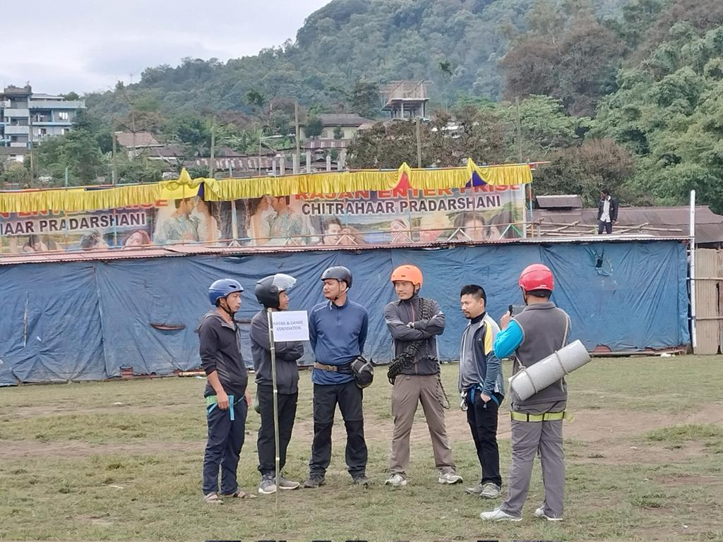 MyGovArunachal's tweet photo. A mock drill on Earthquake related scenarios was conducted today at Yingkiong, Upper Siang, by District Disaster Management Authority, under the aegis of SDMA, #GoAP, organised by the @ndmaindia. https://t.co/WZPPXJWPVu