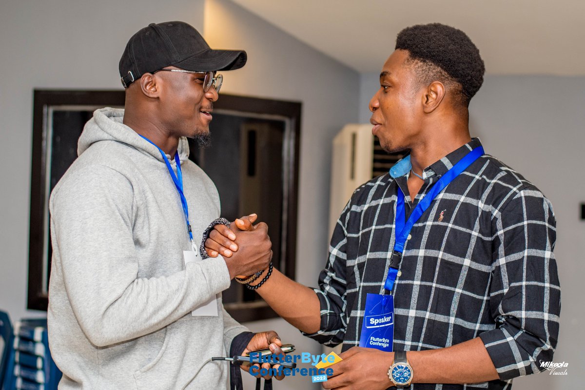 Harbeeybh's tweet photo. @developerjamiu @0xtheDeji:  My guy the bouncer!!, see as u just bounce enter stage  madt!!! 
@lord_chris__  : guy no dey whine me nah lol https://t.co/8TzPthLjVU