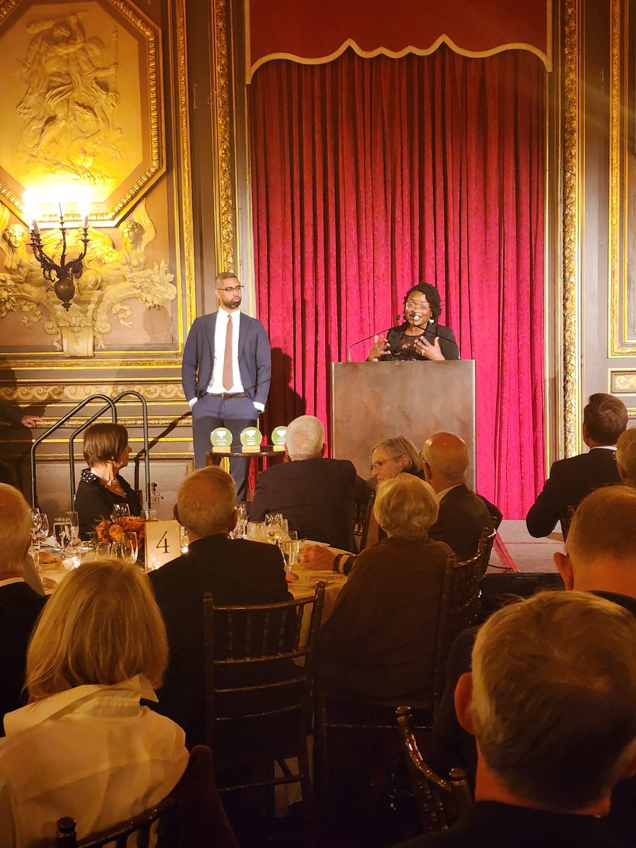 United4Nyc's tweet photo. Amazing night with @marcusasibley & @GiseleHearne1 at the Environmental Advocates NY Advocate Awards 2022 at the #MetropolitanClub Metropolitan Club We are all about environmental justice for our communities https://t.co/9Nwj8B3wQL