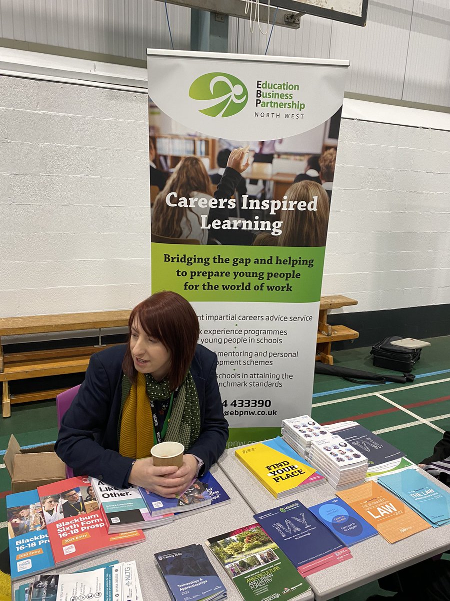 ValleyLAcademy's tweet image. Our careers fair is a resounding success. All years will experience talking to local and national businesses and colleges.