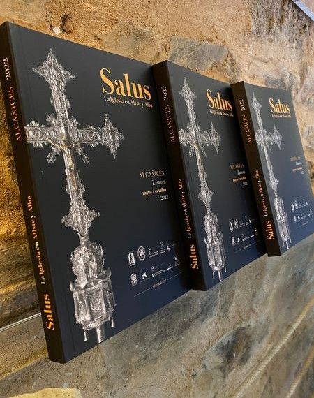 Hasta el 11 de diciembre puedes ver la exposición "Salus. La iglesia en Aliste y Alba", en Alcañices #Zamora

La muestra ofrece un recorrido de 19 siglos, desde el III hasta el XXI, a través de 177 obras de arte sacro

Más ℹ en 👉 salus2022.com
<a href="/salus2022/">SALUS 2022</a>