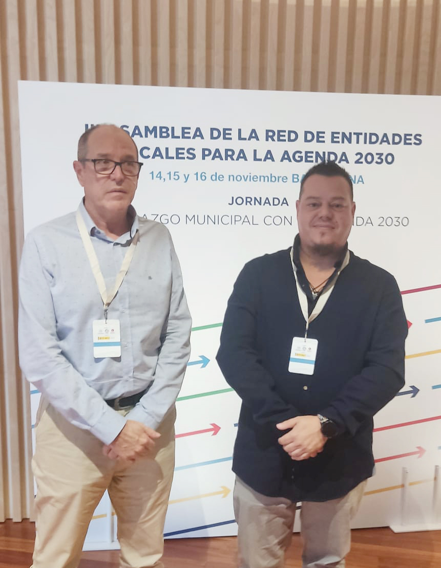 tucomarca's tweet photo. Cheste participa en las Jornadas de Liderazgo municipal con la Agenda 2030 de la III Asamblea de la Red de Entidades Locales de la FEMP

https://t.co/H0B6owDCv3 https://t.co/rIEpxQVQPl