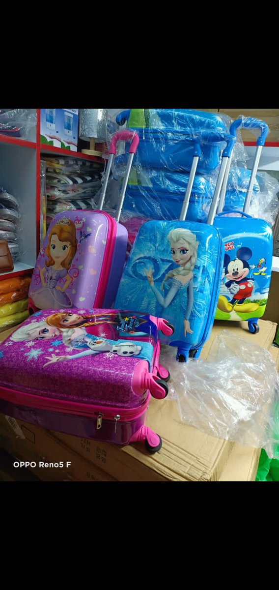 KabzCollections's tweet photo. Cartoon themed kids trolley bags*  @kes 6000
To order contact +254724674884
Delivery available country wide #Kenya
📌 *Children suitcase on wheels* 
 *📌Material:ABS+PC* 
📌 *Size:47cm*30cm*21cm(18inch)* 
📌 *Wheel:360° mute caster* 
📌 *Handle: comfortable handle* 
#kidsbag https://t.co/qaCO1QrmNM