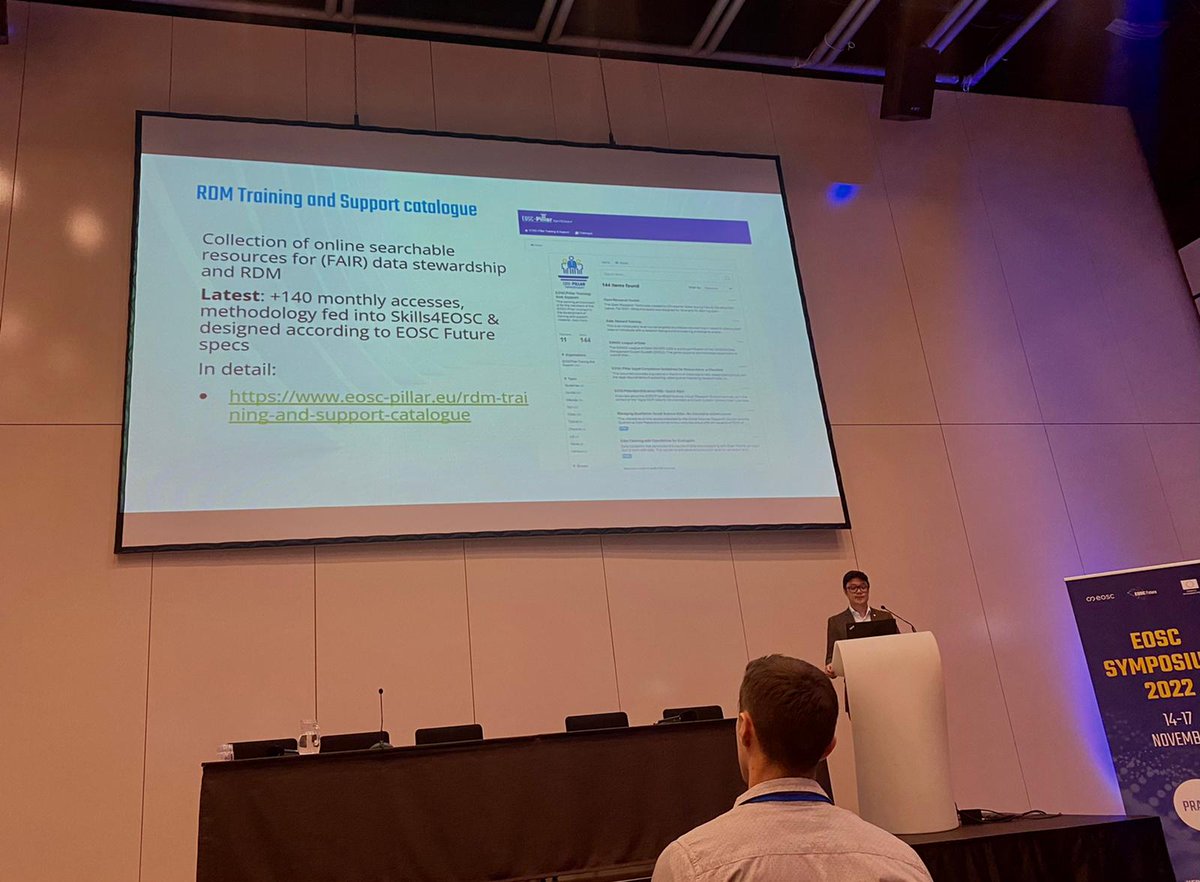 Skills4EOSC (@skills4eosc) on Twitter photo <a href="/RobCarrilloEU/">Rob Carrillo</a> presents <a href="/EoscPillar/">EOSC-Pillar</a> RDM Training and support Catalogue, a collection of resources for Data Stewardship and #RDM support. The methodology has been adopted by the <a href="/Skills4EOSC/">Skills4EOSC</a> according to the @EOSCfuture specs #EOSCSymposium2022 bit.ly/3Fgo2SH <a href="/RobCarrilloEU/">Rob Carrillo</a> presents <a href="/EoscPillar/">EOSC-Pillar</a> RDM Training and support Catalogue, a collection of resources for Data Stewardship and #RDM support. The methodology has been adopted by the <a href="/Skills4EOSC/">Skills4EOSC</a> according to the @EOSCfuture specs #EOSCSymposium2022 bit.ly/3Fgo2SH