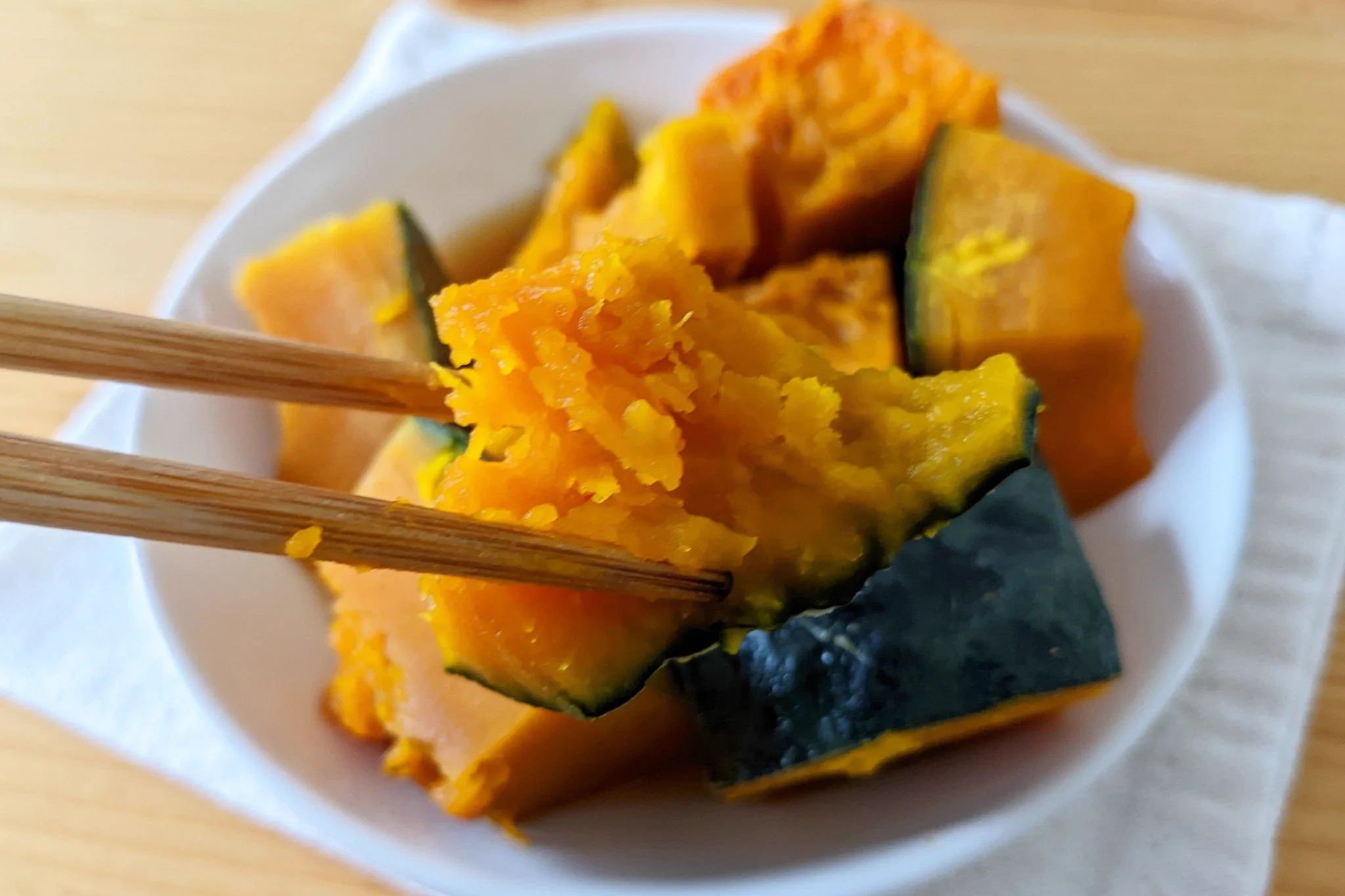 もう味付けに困らない！めんつゆで「かぼちゃの煮物」。