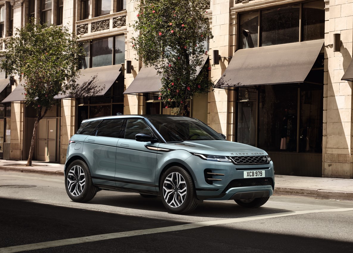 Choose your Land Rover on Business Contract Hire and benefit from the Land Rover Contract Hire Maintenance Offer. Receive the full cost of maintenance back after 6 months^. 

Discover our latest offers: ow.ly/X5pA50LFu3E

^T&amp;Cs apply. Selected models. Offer ends 31.12.22.