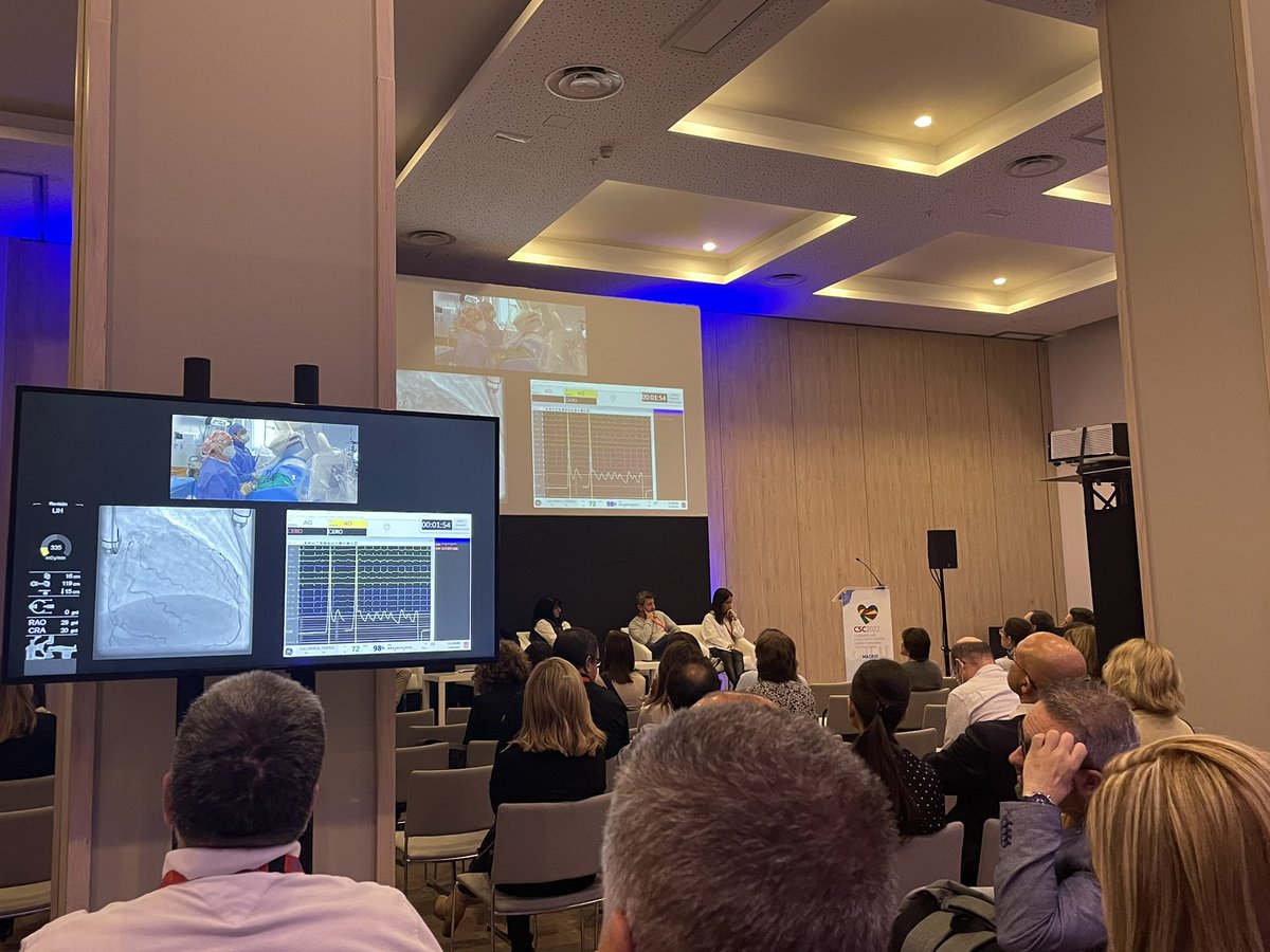 elenacalvo_bcn's tweet image. Casos enlatados #CSC2022 @CSC_interv sala llena con casos muy interesantes 🔝🔝