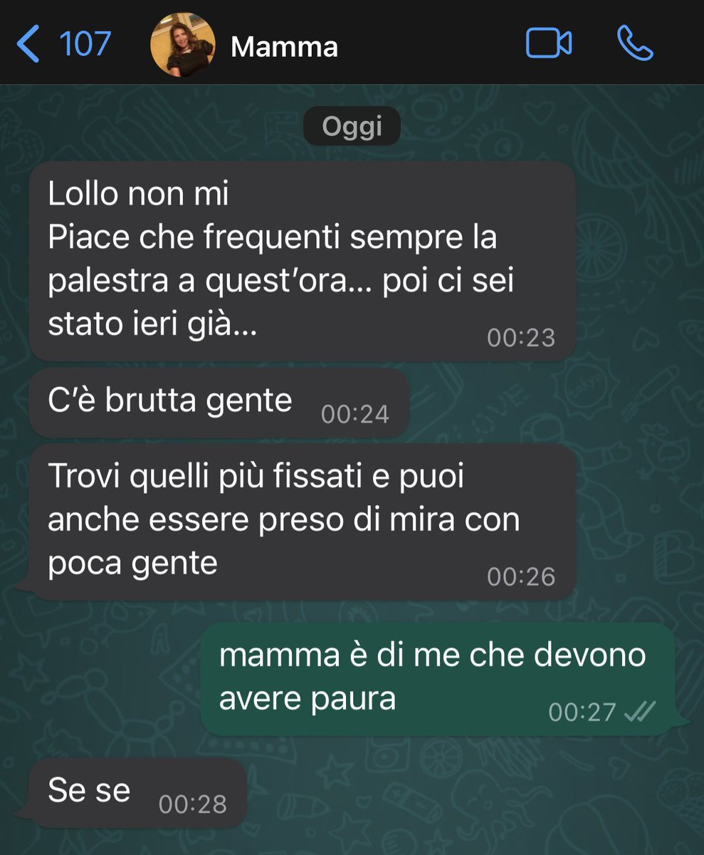 lorenzomega_'s tweet photo. mia mamma e i pericolosissimi “fissati con la palestra” https://t.co/INZ2iqCO7z