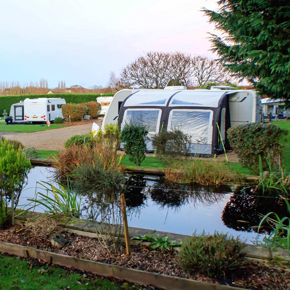 BathCaravanPark's tweet photo. #FestiveBreaks for #ChristmasMarkets
โ
16A HookUp
โณ๏ธ5โญ๏ธFacilities
๐ปHotel-Style Shower/WC's
โณ๏ธClub Discount
๐ถ2 Dogs Free
๐ถOnsite Dog Walk
๐ฆChew Valley Lake, 10min walk
๐๏ธ Visit Bath & Bristol
๐ฒ๐ทLocal Pub
Look here: https://t.co/M4ncvnUaCH https://t.co/Da9Q5KqXaK