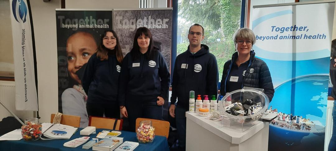 Ceva_Laval's tweet photo. @CevaSanteAnimal est présent au Forum des métiers des Entreprises et de la Recherche en Alimentation et #santé de l'école @oniris_officiel à #Nantes.  

Venez nous rencontrer pour découvrir notre #entreprise, nos #métiers et nos opportunités de #stages, #alternances et postes 😃 https://t.co/6ealOjknv4