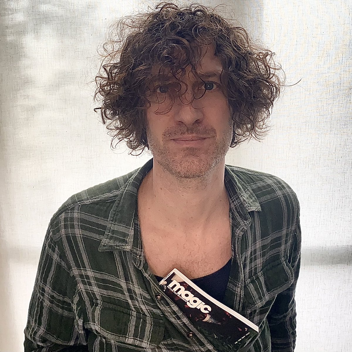 Qu'est-ce qu'on n'inventerait pas pour un apéro ! 
En même temps, qu'est ce qu'on ne ferait pas pour <a href="/magicrpm/">Magic RPM</a> 
Ça vous dirait, une causerie ensemble ? Dans les locaux de la revue ? C'est lundi soir, toutes les instructions ici :

magicrpm.com/venez-poser-vo…