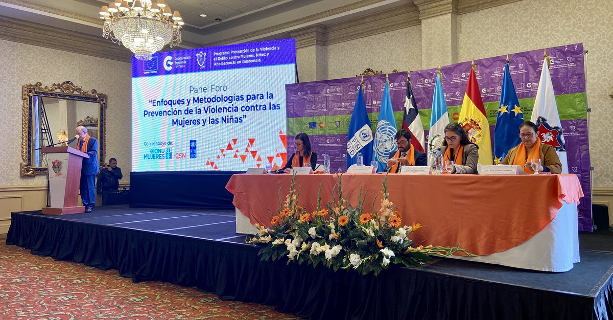 Aecid_Guatemala's tweet photo. 📣#Ahora @muniguate/🟣@GuatemalaPrevi da inicio al🗣 #Foro “Enfoques y Metodologías Innovadoras para la Prevención  de la Violencia contra las Mujeres y las Niñas”. 

Iniciativa en el marco del #25N #Unete🟠, 🤝con apoyo de @UEGuatemala y #AecidGuatemala 🧵⬇️ https://t.co/jmuQDSfJPa