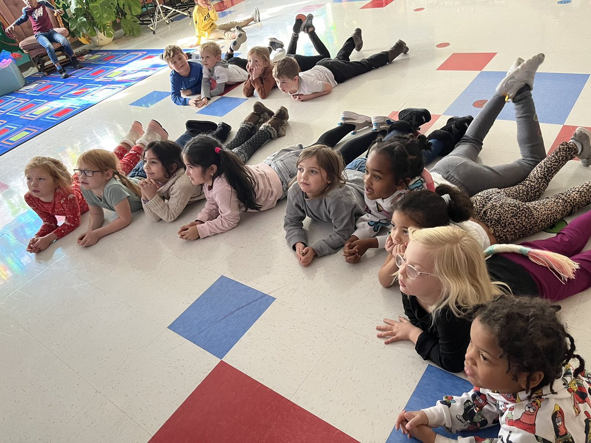 Giving <a href="/BarnesLSEArts/">Mrs. Cayla Barnes</a> kinders a preview of the Columbia Community Band’s concert on Dec 4– we’ll be playing the music for The Snowman short film! Their giggles are giving me LIFE 🤗