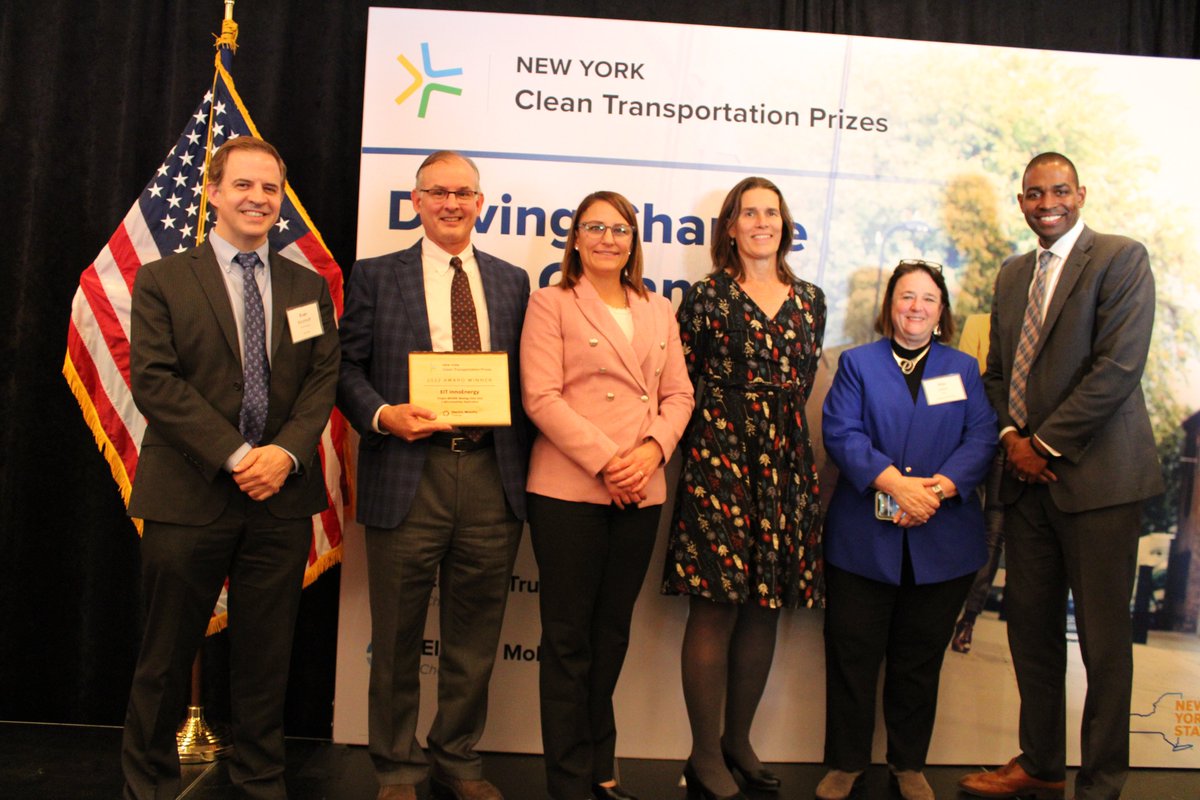 WE DID IT! <a href="/NYSERDA/">NYS Energy Research and Development Authority</a> awarded project MOVER led by EIT InnoEnergy a $7 million Grand Prize winner of the Clean Transportation Prizes Electric Mobility Challenge! #NYSCleanTransportation <a href="/NelsonNygaard/">Nelson\Nygaard</a> #Micromobility 

Read all details in the link below 👇🏼
innoenergy.com/news-events/co…