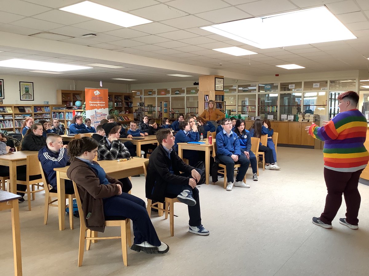 Very impressive and informative talk from Ms Gay Ireland, Steph Fogarty today ⁦<a href="/jcsplibraries/">JCSP Library Project</a>⁩ ⁦<a href="/MacswineyCc/">Terence MacSwiney CC</a>⁩ ⁦<a href="/gctms/">Gaelcholáiste Mhic Shuibhne</a>⁩ ⁦<a href="/TMSCCArt/">TMSCC Art Department</a>⁩