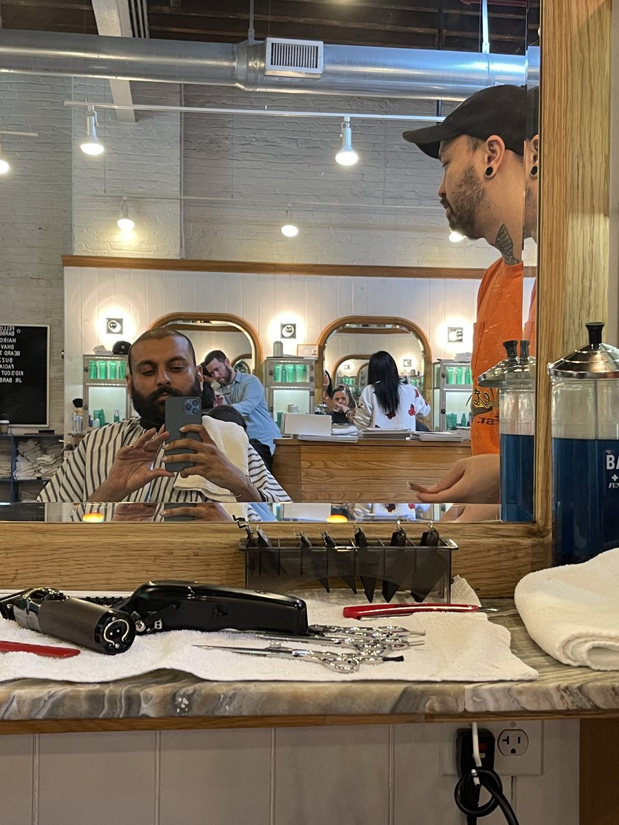 Saurin // the dark lord of mordor (parody) tweet media