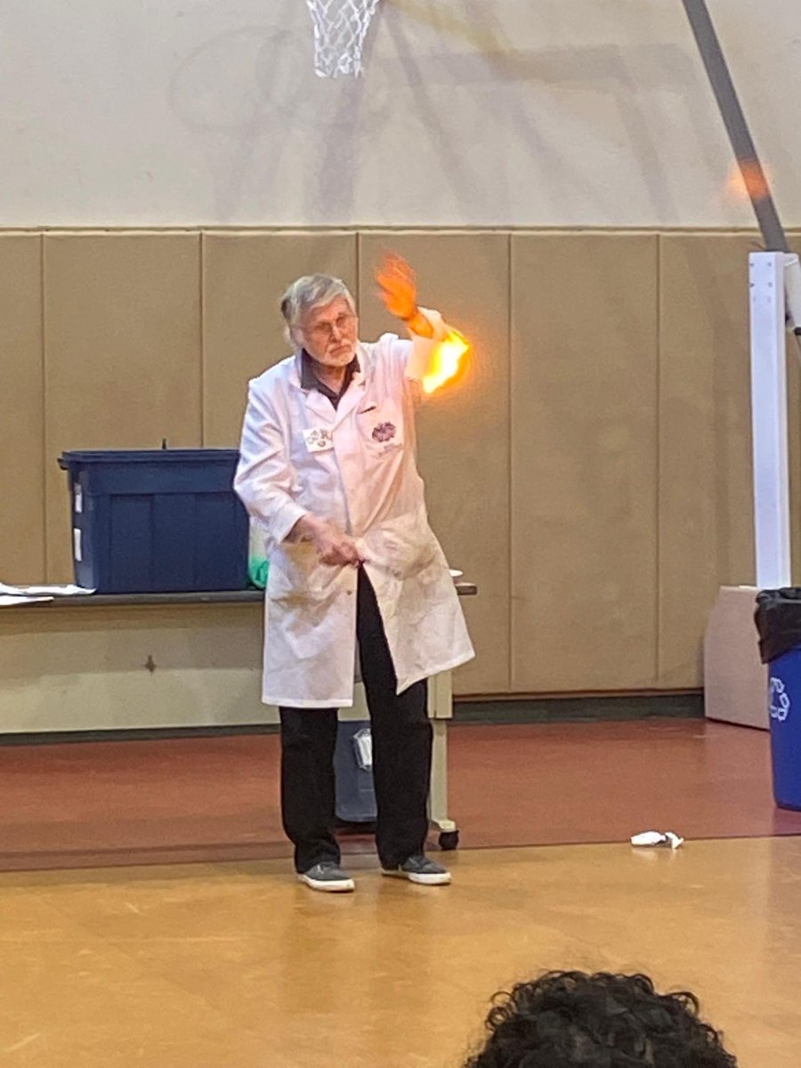 ESCofNJ's tweet photo. NuView Academy students enjoyed a visit from the Mad Scientist recently who provided a Halloween-themed, STEM-based presentation to all of the NuView classrooms! #ESCNJ #NuViewNJ https://t.co/jgo7GHrnwz