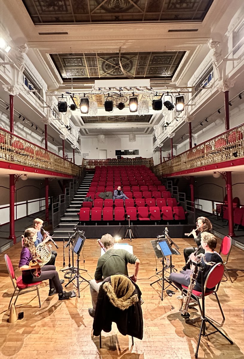 Creators_ECSA's tweet photo. The Styx Ensemble is getting ready for the #ECCOConcert – starting at 20:00 at @Le_Senghor. Last free tickets available now via ➡️ https://t.co/mNmZjtE60U https://t.co/Q7eyUX8o3t