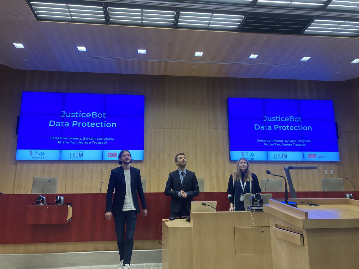 Valentin Callipel tweet media