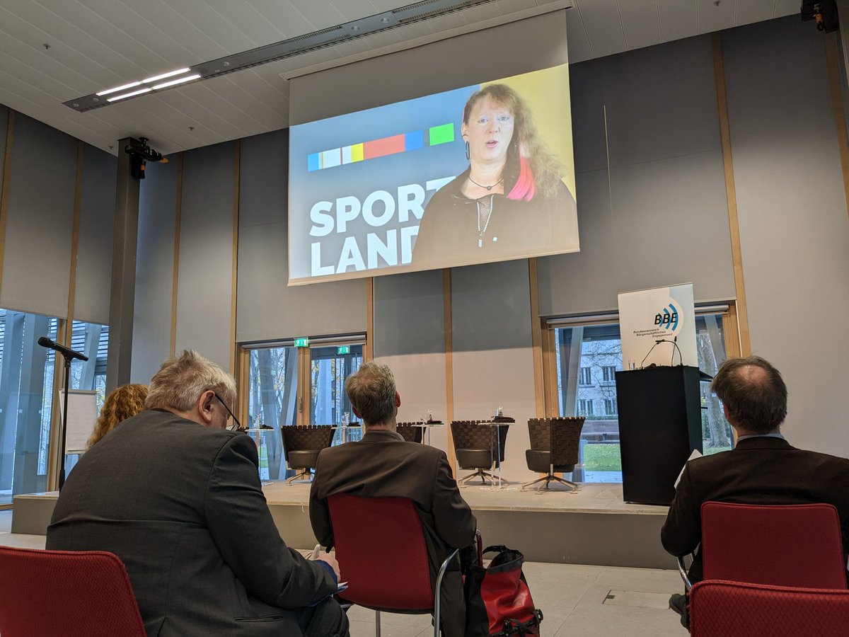 DICOGermany's tweet photo. Gerade gestartet: Mitgliederversammlung des @BBE_Info in der NRW Landesvertretung in Berlin. Wir als DICO gGmbH werden morgen (hoffentlich) als Vollmitglied aufgenommen. #Zivilgesellschaft #CommunityOrganizing https://t.co/sEhzfwsdvu