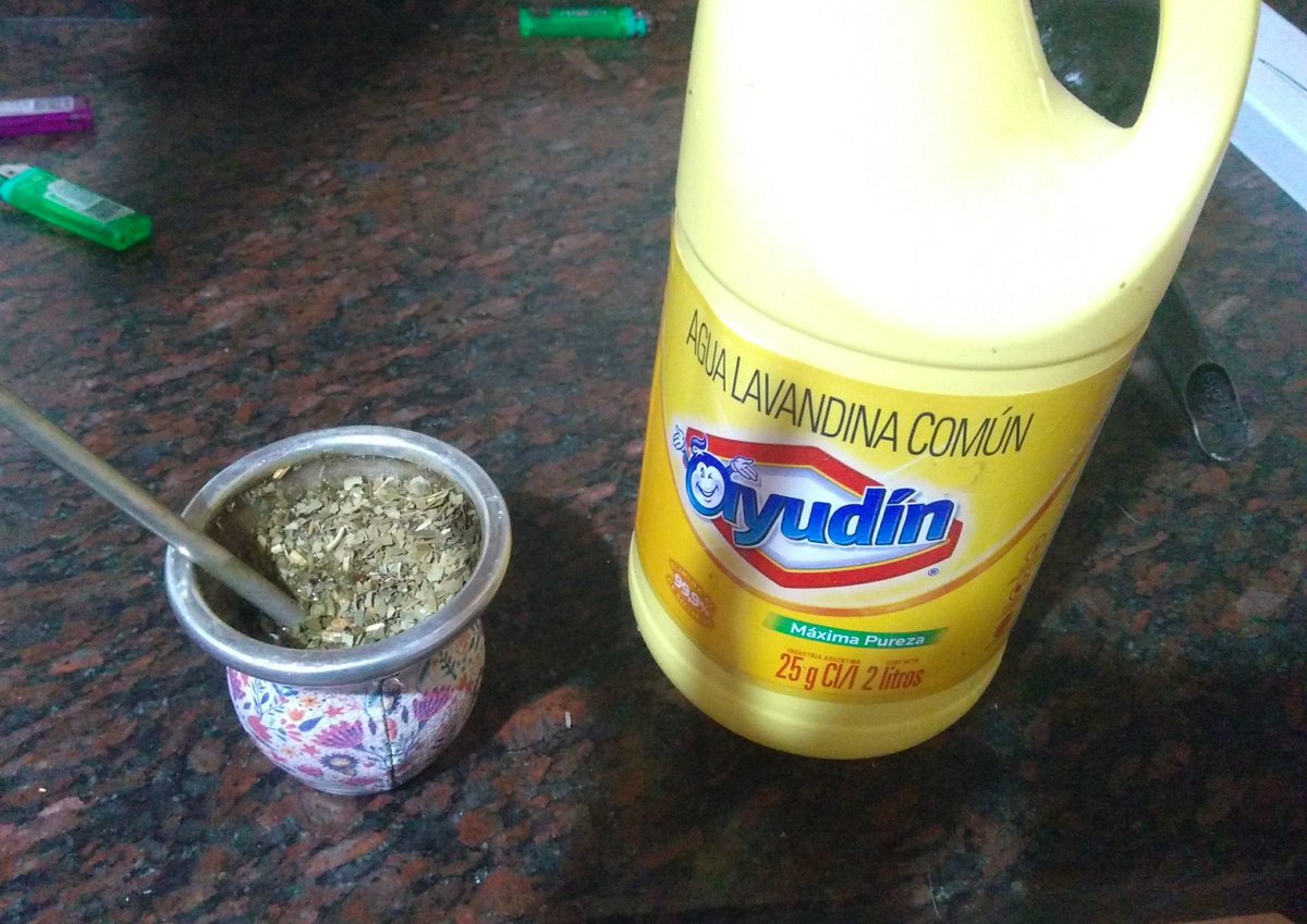 Buen día, acá desayunando