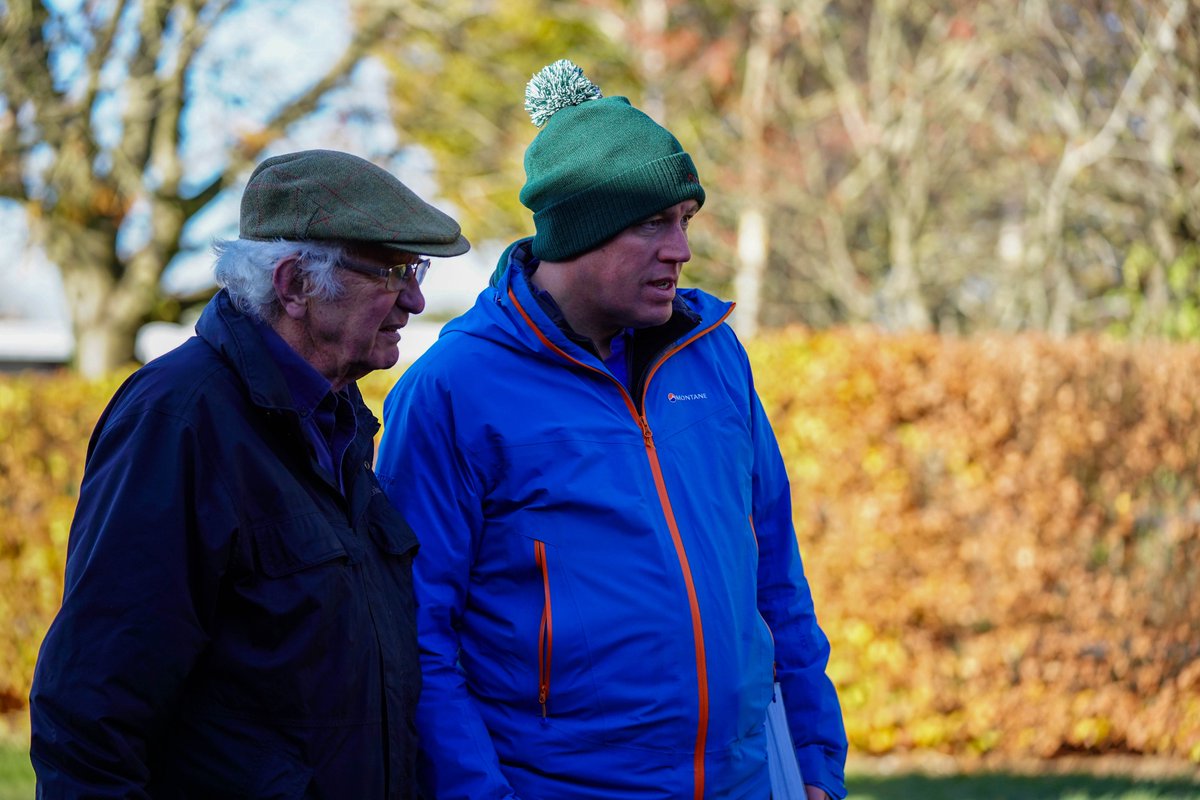 Lot 853 is a colt by <a href="/CompasStallions/">CompasStallions</a> first season sire Far Above, from the family of Champion 2yo and dual Group 1 winner Perfect Power💫

Consigned by <a href="/RussellstownStu/">Russellstown Stud</a> on behalf of Blackbox Bloodstock &amp; sold to Richard Brown of <a href="/BlandfordBldstk/">Blandford Bloodstock</a> for €48,000 at #GoffsNovember