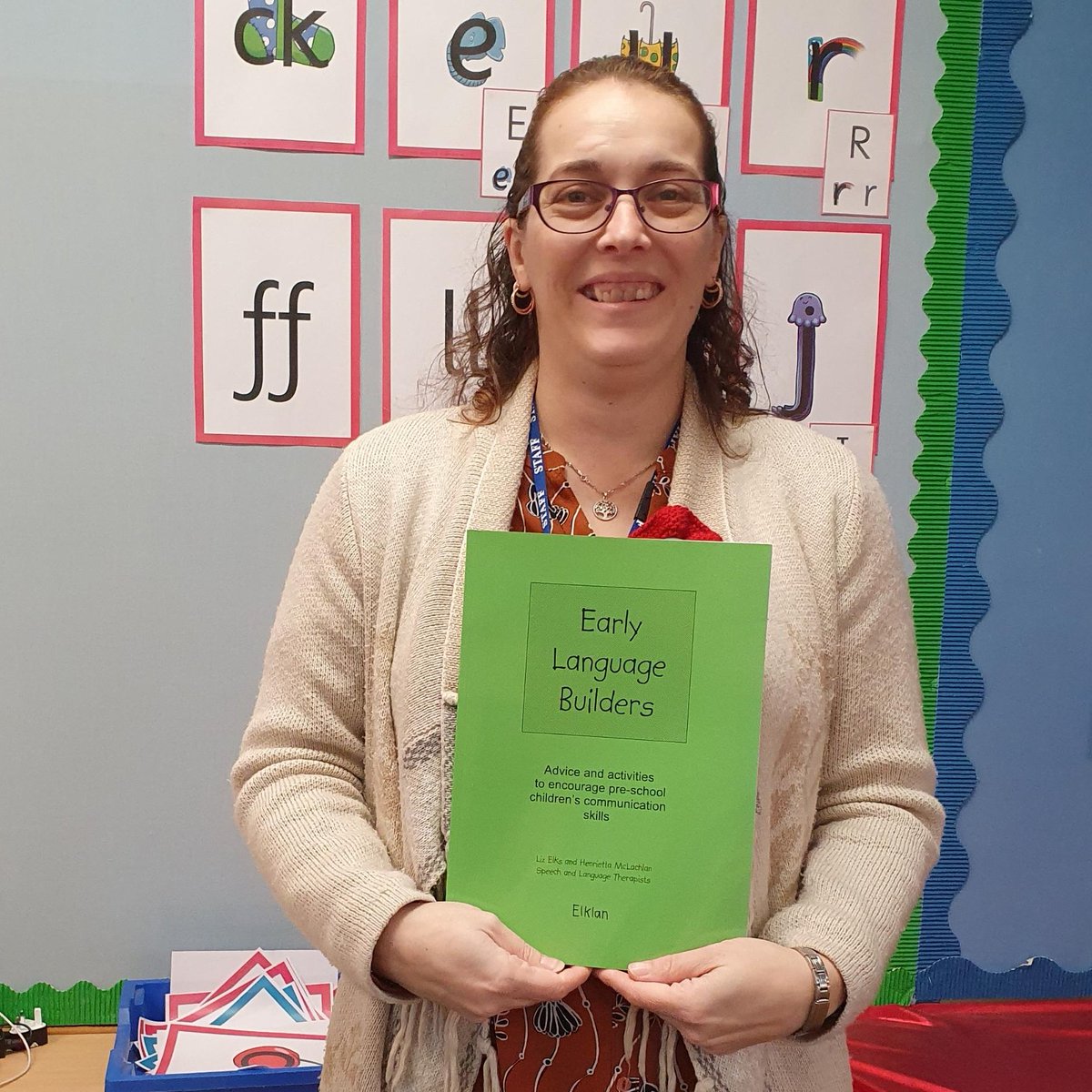 Congratulations to Ria, who found a golden star at our recent conference and won herself an <a href="/ElklanTraining/">Elklan Training</a>
Language Builders for 3-5 book. I hope you find it useful! #SuffolkTANetwork #StartTalkingAboutCommunication #TransformingLives 
<a href="/WestbourneA/">Westbourne Academy</a> <a href="/SuffolkPTS/">Suffolk Psychology & Therapeutic Services (P&TS)</a>