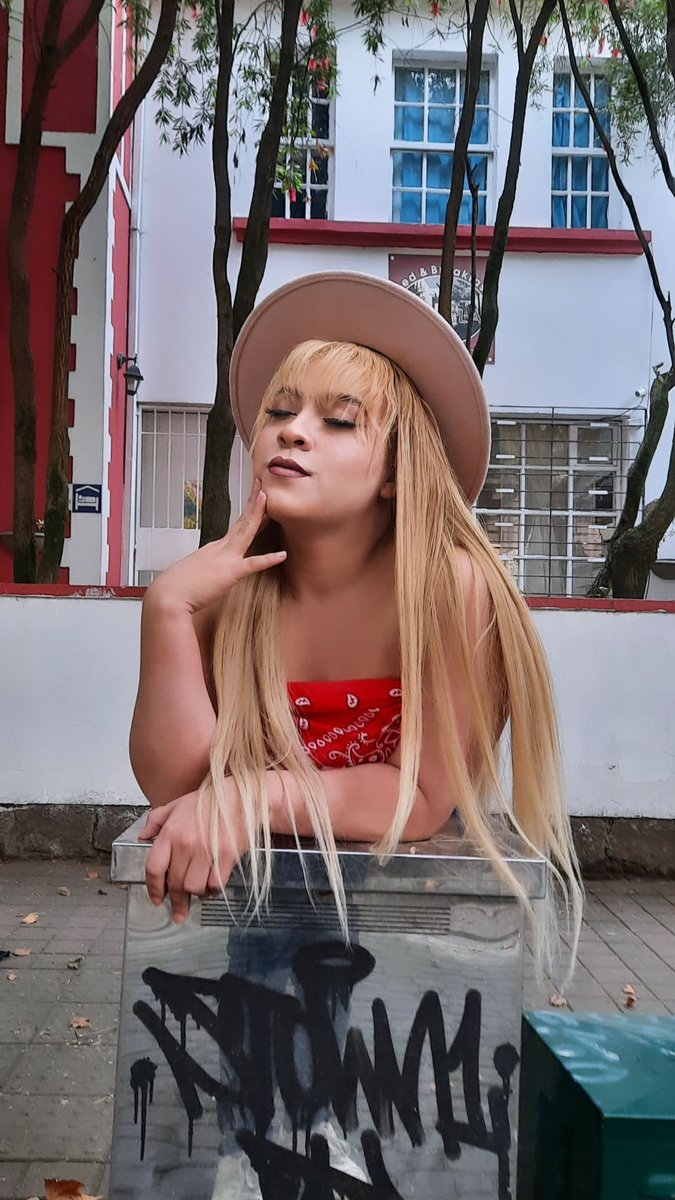 catasshot's tweet photo. Una flor que le gusta ser apreciada y admirada por la humanidad 🌸🔥

#trans #UIO #gay #bottom 
@EncuentroGayMty @Grupvallegay @ContactosGayUio @xvxeos https://t.co/HuKCus5o3t