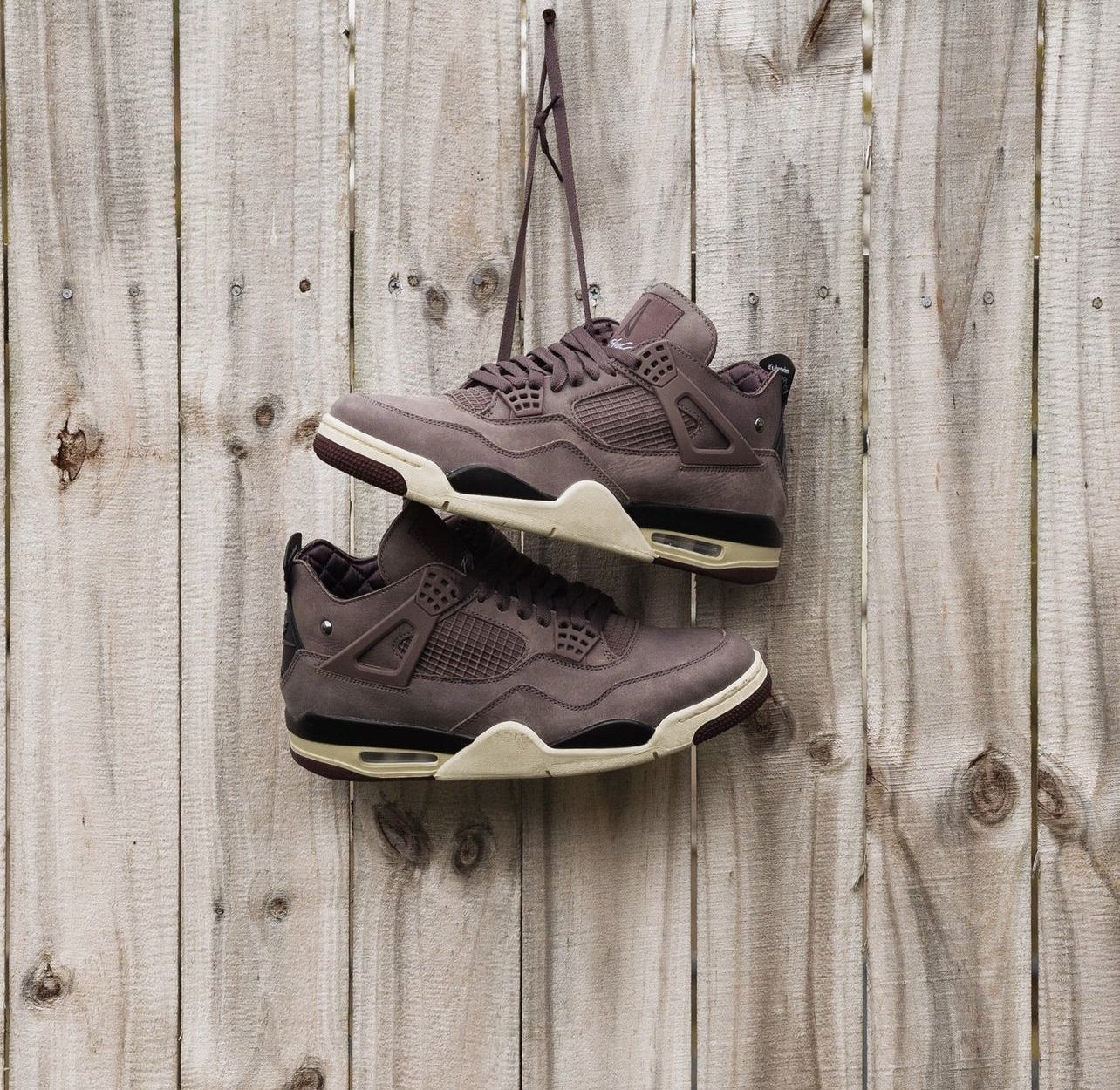 Snkr twitr on twitter live in 1 hour a ma mani re x jordan 4 violet