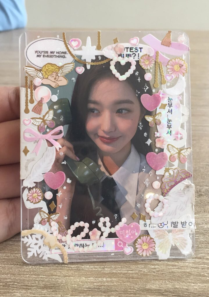 ningboos's tweet photo. wts pc ph 

wonyoung telephone 

— repriced to 750 !
— onhand and mint condition
— ready to ship

can do 3days rsv and discount if payo!
# hapa kristin photocard ive https://t.co/EfBTRG1L9b