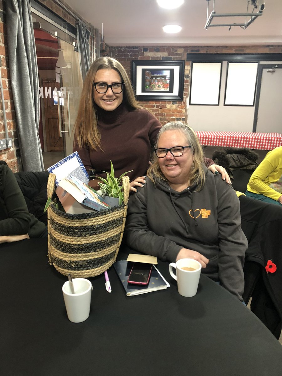 Karen Bennett tweet media