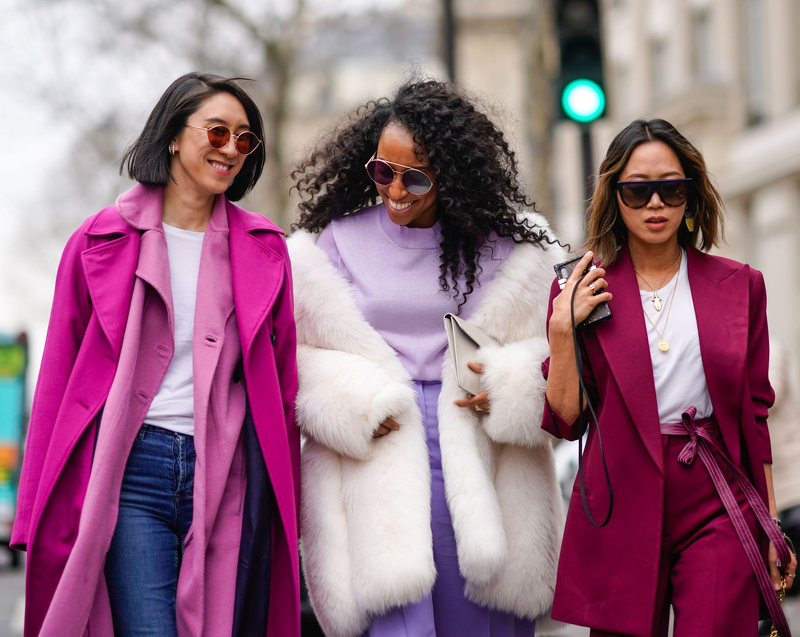 FashionEdits's tweet image. Introduction

Whether you&apos;re a working professional or a college student, business casual has become the norm for many. But what does that mean? Knowing how to dress business casual is essential to look professional without overdressing.

fashionedits.com/here-is-how-to…