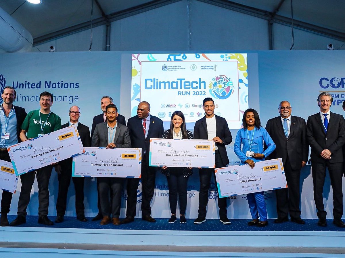 RaniaAlMashat's tweet photo. It’s all about #youth. Always has been, & always will be. But it’s time we take a back seat to listen & support. 4 months ago we launched the #ClimaTechRun competition for tech startups which received over 400 applicants. At #COP27, judges had the task of choosing winners. https://t.co/XOpUYIppnA