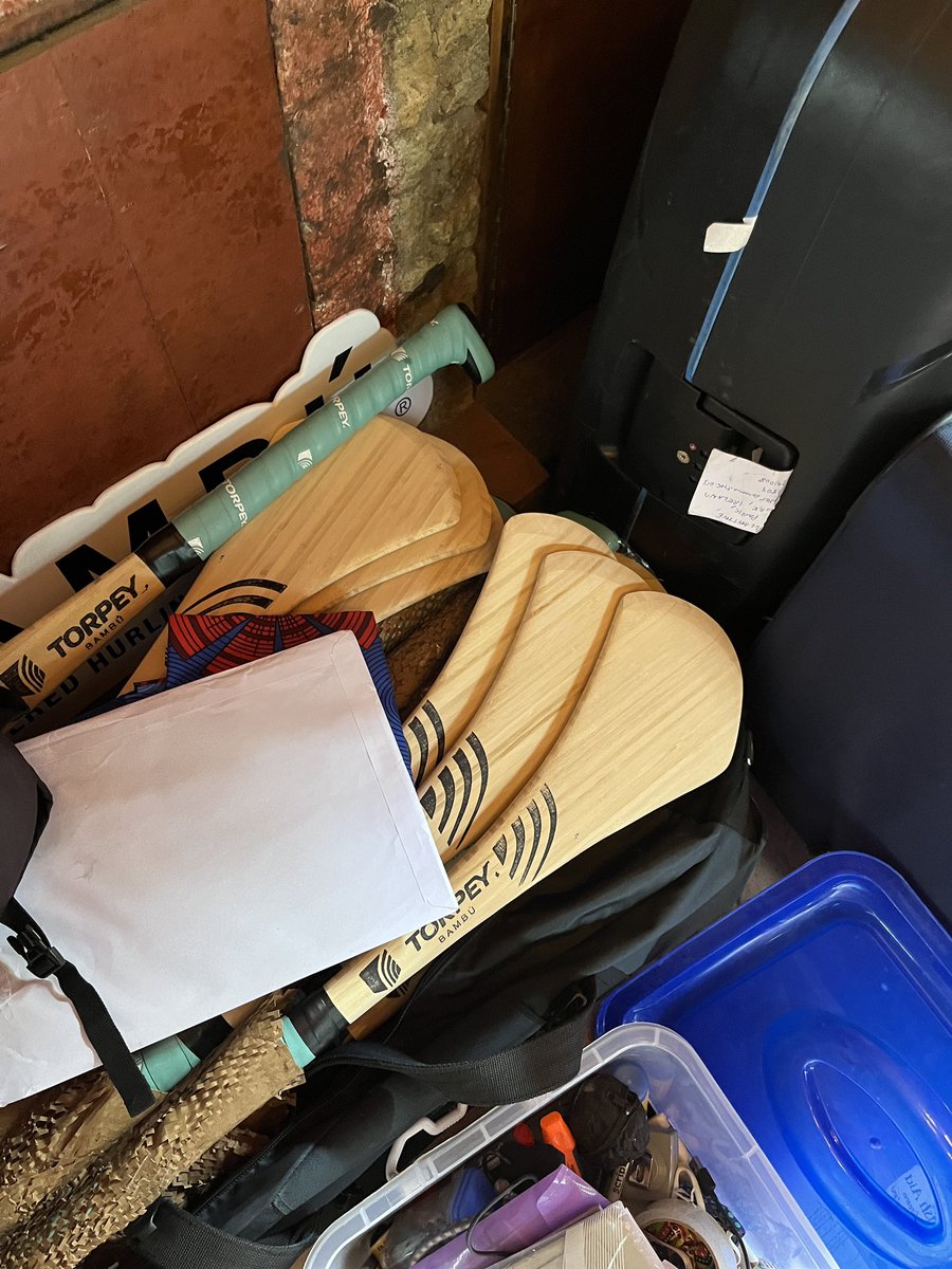 4abrighterworld's tweet image. Preparations well underway to prepare for #planttheplanet games this weekend in Nairobi … first aid preps, sign making, setting up the pitch .. excitement building across Kenya! @alankerins @selfhelpafrica @WarriorsHuman @IrlEmbKenya @kenirishsociety @BIrlKe