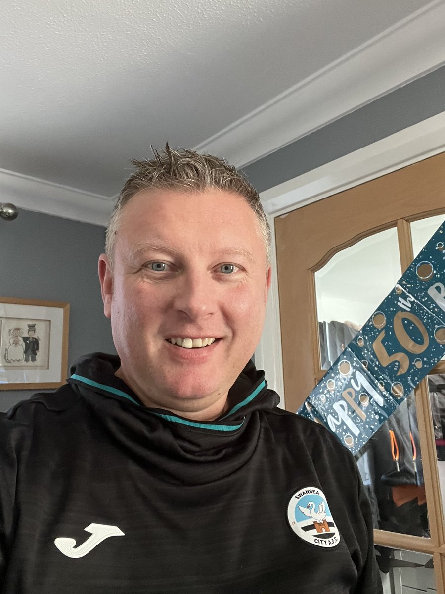 Paul Roberts tweet media