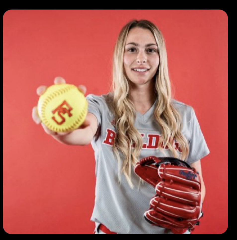 CONGRATULATIONS TO OLIVIA MOSCARDI ON HER COMMITMENT TO FRESNO STATE BULLDOGS!! WE ARE SO PROUD OF HER!!#THEWORKHASJUSTBEGUN💗🥎💙#HARDWORKPAYSOFF ⁦<a href="/FresnoStateSB/">Fresno State Softball</a>⁩ ⁦<a href="/StacyMayJohnson/">Stacy May-Johnson</a>⁩ ⁦<a href="/whitney_arion/">Whitney Arion</a>⁩ ⁦@FloSoftball⁩