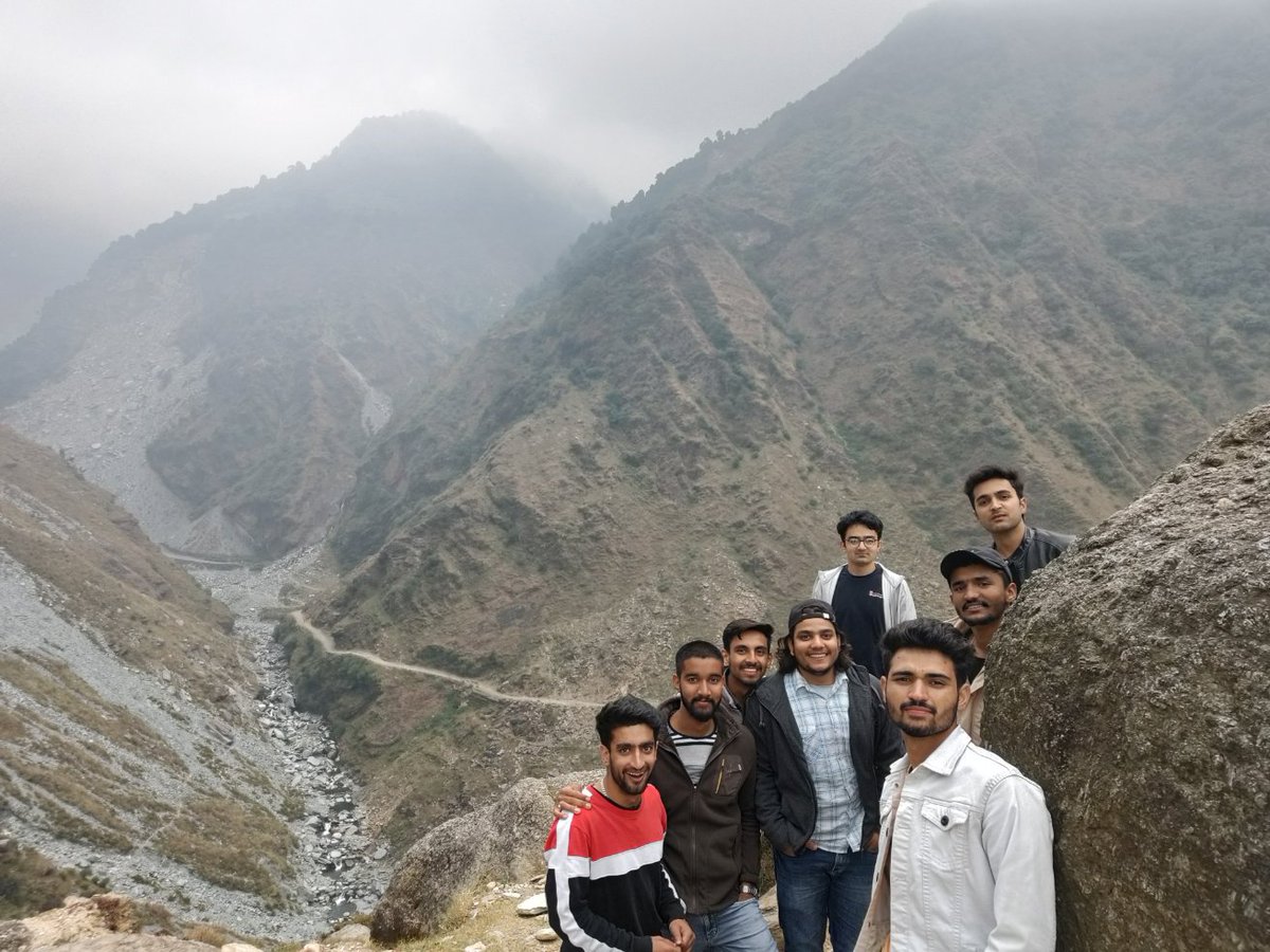 VinodVision's tweet photo. Oops is always better than what if
So go out and create something

#kharotaCamping #Dharamshala #Himachal #HPURC https://t.co/0w6IOoRuos